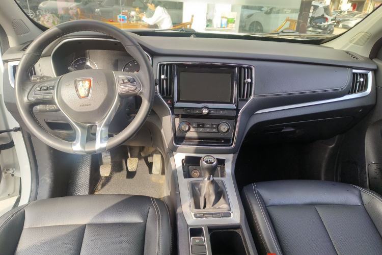 Used Roewe RX5 2018 20T Two-Wheel Drive Manual Flagship Edition