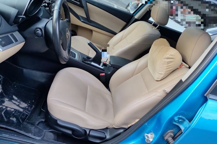 Used Mazda 3 2010 Hatchback 1.6 Automatic Luxury Model
