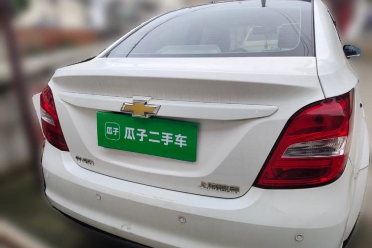 Used Chevrolet Aveo Sonic 2014 Sedan 1.4SL MT Comfort Edition Rear