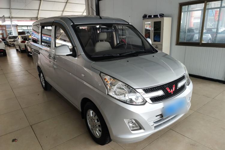 Used Wuling Rongguang V 2019 1.5L Standard Version China VI LAR
