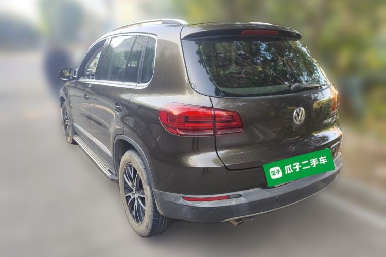 Used Volkswagen Tiguan L 2015 1.8TSI Automatic All-Wheel-Drive Luxury Model
