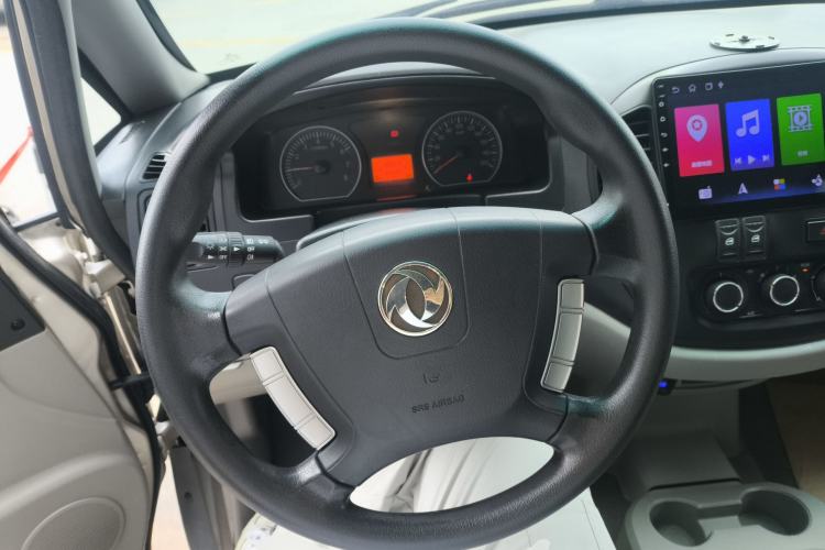 Used FORTHING Lingzhi 2017 M3L 1.6L 7-Seater Comfort Model
