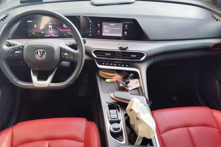 Used CHANGAN UNI-T 2020 1.5T Prestige Version
