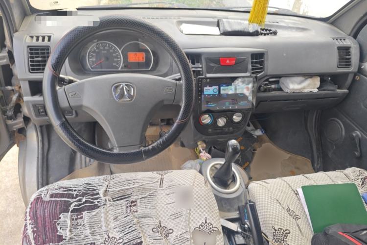 Used BAIC Weiwang 306 2016 1.2L Basic Version 7 Seats A12 China V Emission Standard Center Console