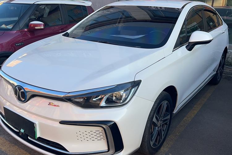 Used BAIC Beijing EU5 2019 R500 Smart Edition