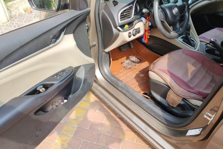 Used Buick GT 2015 15N Automatic Entry-Level Trim
