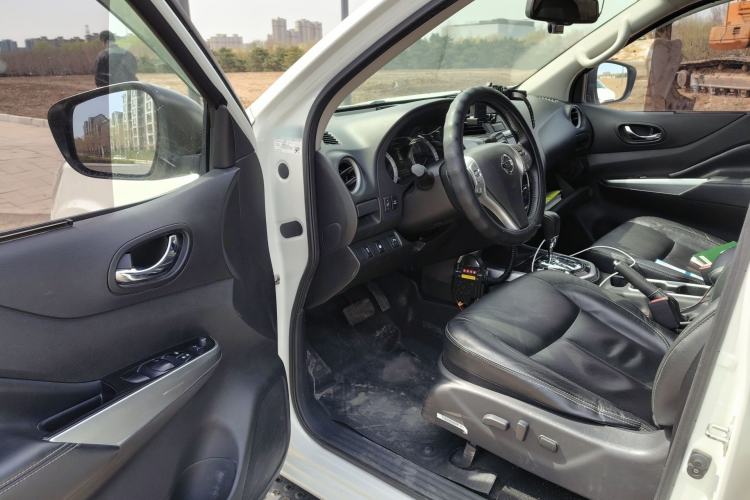 Used Nissan Terra 2018 2.5L Automatic 4x4 Flagship Edition
