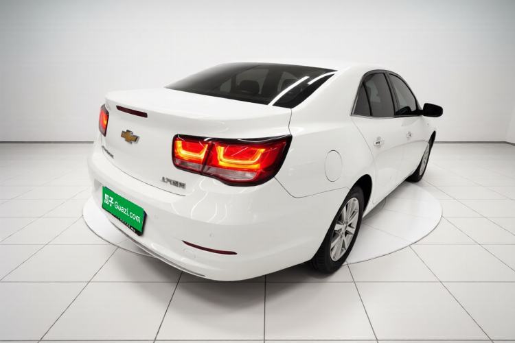 Used Chevrolet Malibu 2017 1.5T Automatic Luxury Edition Rear Right 45 Deg