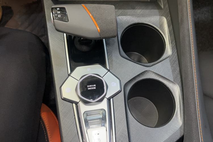 Used CHANGAN UNI-V 2023 2.0T Leading-Speed Edition
