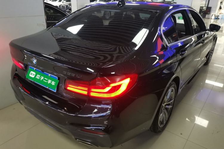 Used BMW 5 Series 2020 525Li M Sport Package Rear Right 45 Deg