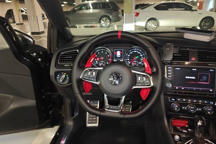 Used Volkswagen Golf GTI 2016 2.0 TSI GTI
