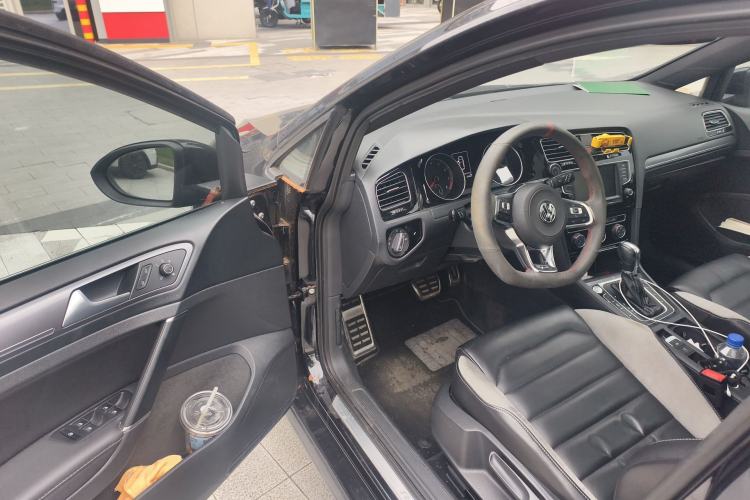 Used Volkswagen Golf 2017 280TSI Automatic R-Line Million-Vehicle Commemorative Edition Driver Seat