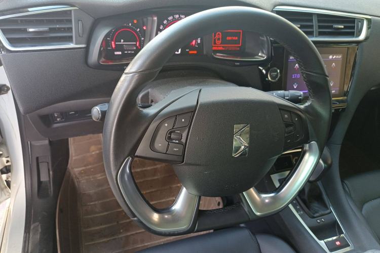 Used DS 5LS 2018 30THP Prestige Edition