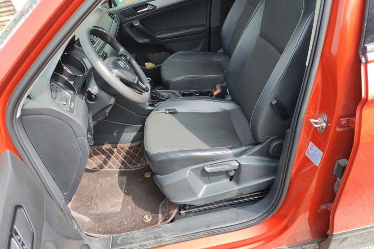 Used Volkswagen Tiguan L 2017 330TSI Automatic Two-Wheel Drive Luxury Edition
