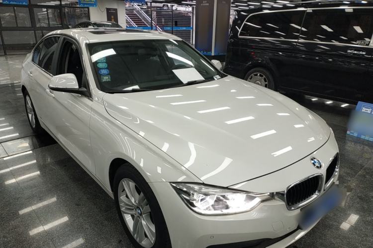 Used BMW 3 Series 2017 318i Fashion Model
