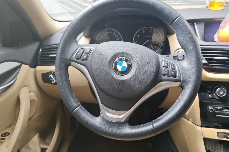 Used BMW X1 2014 sDrive18i Leading Model Steering Wheel