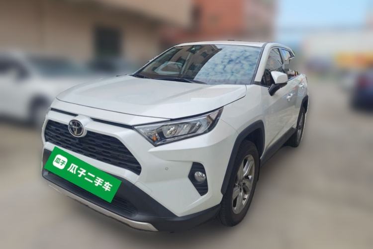Used Toyota RAV4 2022 2.0L CVT Two-Wheel Drive Fashion Plus Edition