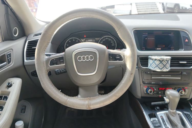 Used Audi Q5 2010 3.2 FSI Off-road Version