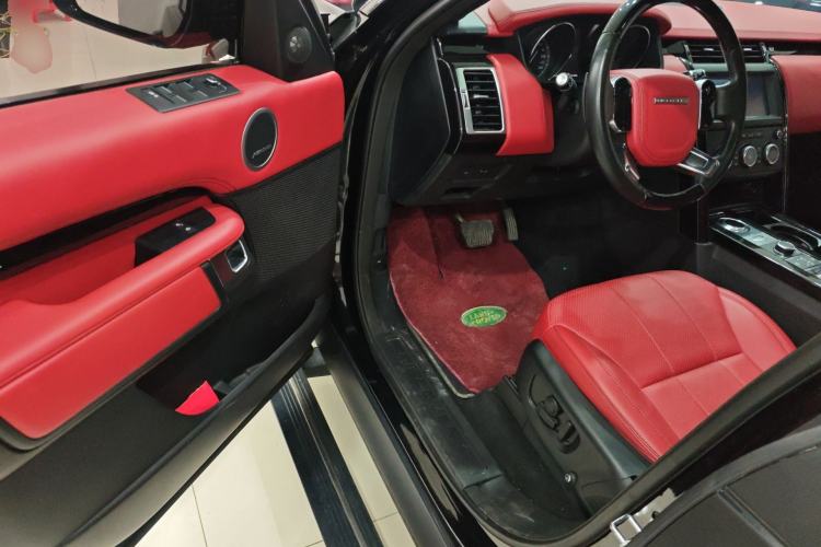 Used Land Rover Discovery 2019 3.0 SC V6 SE
