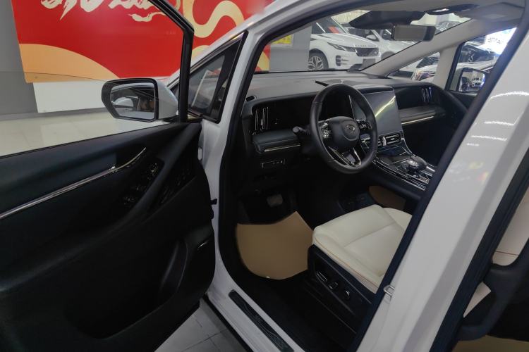 Used GAC Trumpchi E9 2023 E9 MAX Interior 2