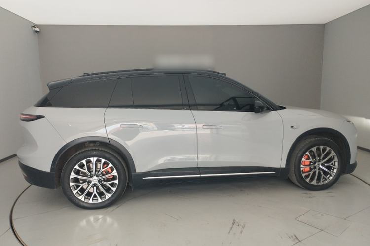 Used Nio ES6 2023 75 kWh Exterior 5