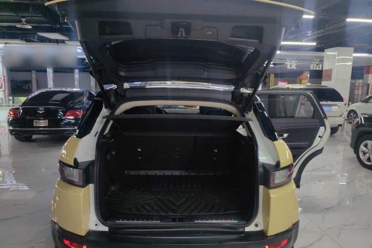 Used Land Rover Range Rover Evoque 2016 2.0T SE Smart Glow Edition
