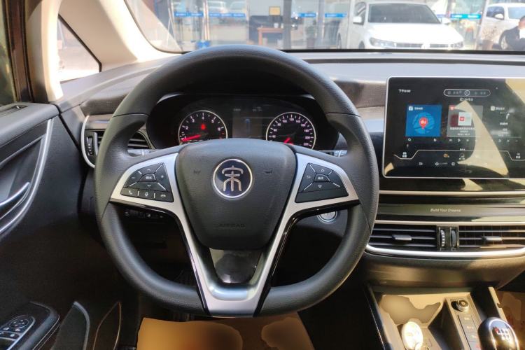 Used BYD Song MAX 2019 1.5T Manual Smart Connect Ruiyi Sunroof Model 7 Seats China VI Standard
