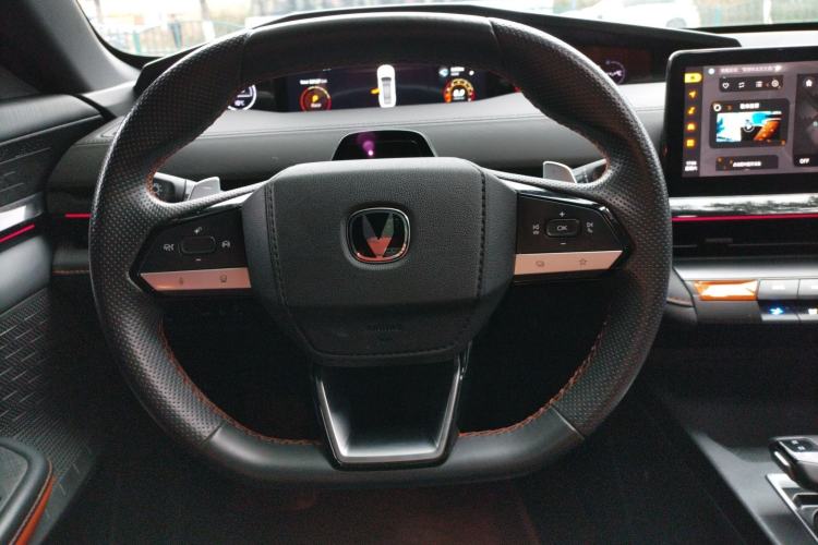 Used Changan UNI-V 2022 1.5T Prestige Version