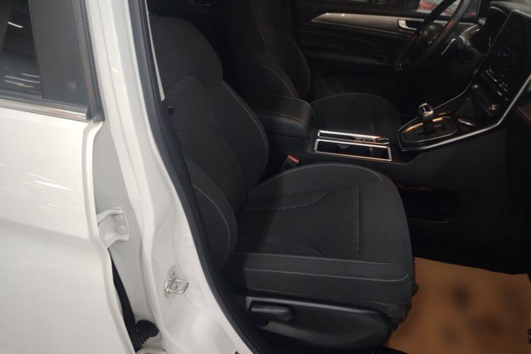 Used Haval M6 2023 PLUS 1.5T DCT Elite Smart Connectivity Model
