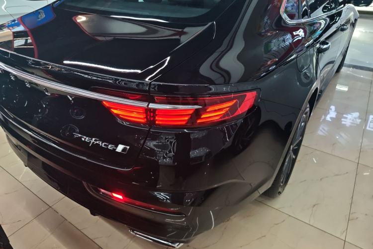 Used Geely Auto Preface 2025 Dongfang Yao 1.5TD Fuyao Edition Right Rear Taillight