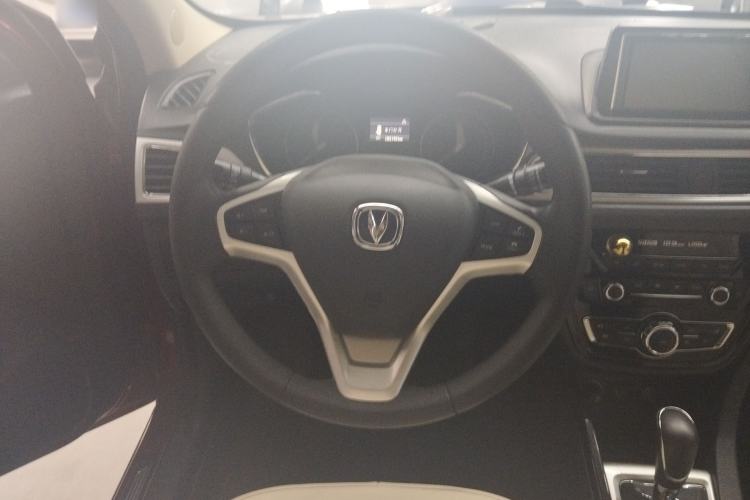 Used CHANGAN Alsvin V7 2016 1.6L Automatic Enjoyment Model China IV Standard
