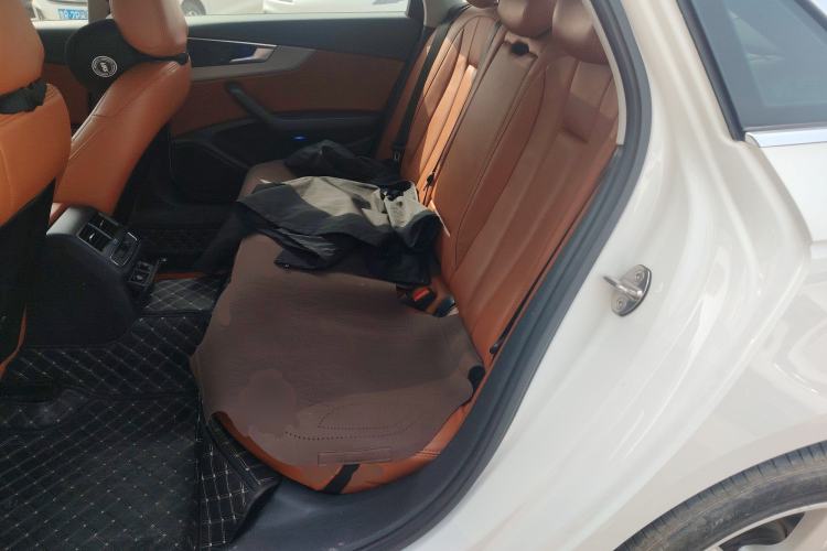 Used Audi A4L 2019 35 TFSI Ambition China VI