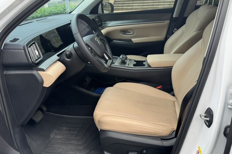 Used BYD Song Pro New Energy 2025 Second-Generation DM-i 75KM Overachiever Trim Interior 6