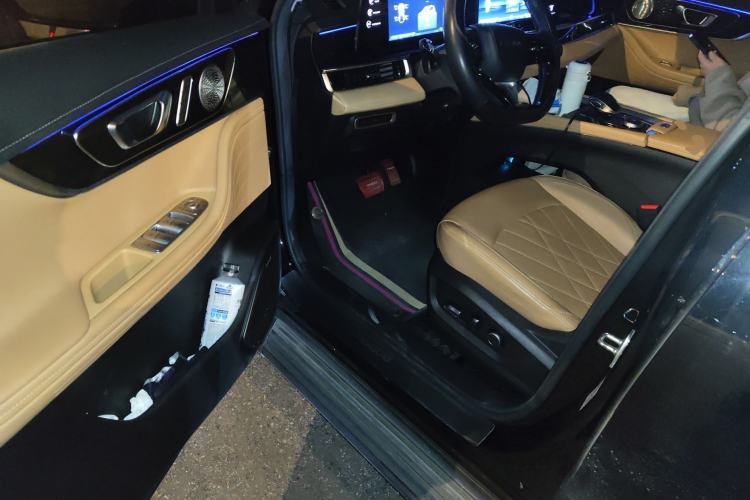 Used Chery Tiggo 8 PRO 2022 390T Two-Wheel Drive Vast Edition 5 Seats