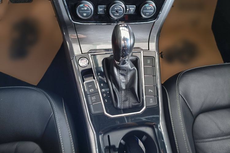 Used Volkswagen Passat 2017 280TSI DSG Luxury Edition