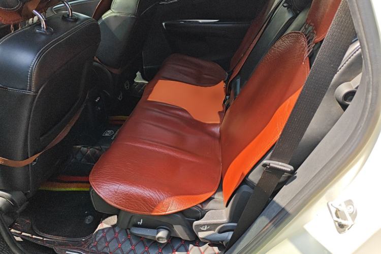 Used Dodge Journey 2013 2.4L Two-Wheel Drive Luxury Version