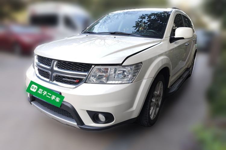 Used Dodge Journey 2013 2.4L Two-Wheel Drive Luxury Version