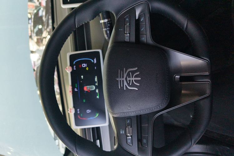 Used BYD Qin PLUS 2025 DM-i Smart Drive 55KM Leading Model