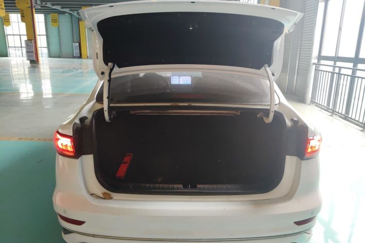 Used Geely Auto Emgrand 2023 4th Generation Champion Edition 1.5L CVT Prestige Model