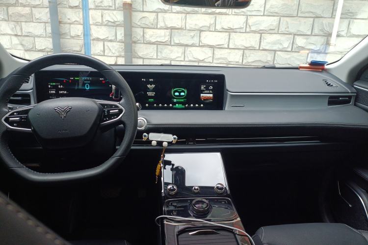 Used NETA U 2022 Zhi400 Pro Ternary Lithium
