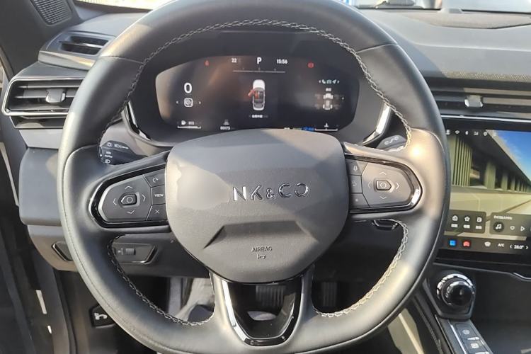 Used Lynk & Co 01 2023 1.5TD EM-F AM Steering Wheel