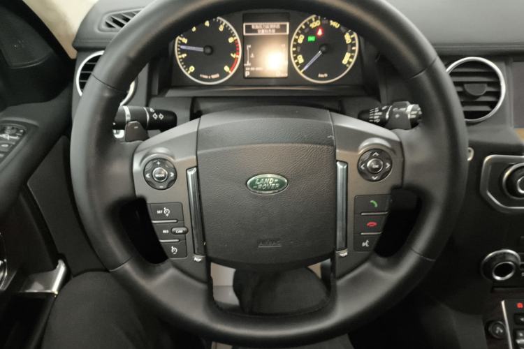 Used Land Rover Discovery 2016 3.0 SC Obsidian Black Heritage Edition HSE