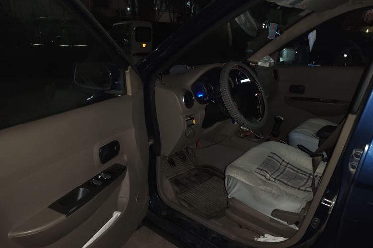 Used Karry Youyou 2010 1.1L Luxury Version Driver Seat