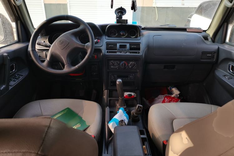 Used Leopaard Heijingang 2013 2.2L Manual Two-Wheel Drive Standard Version
