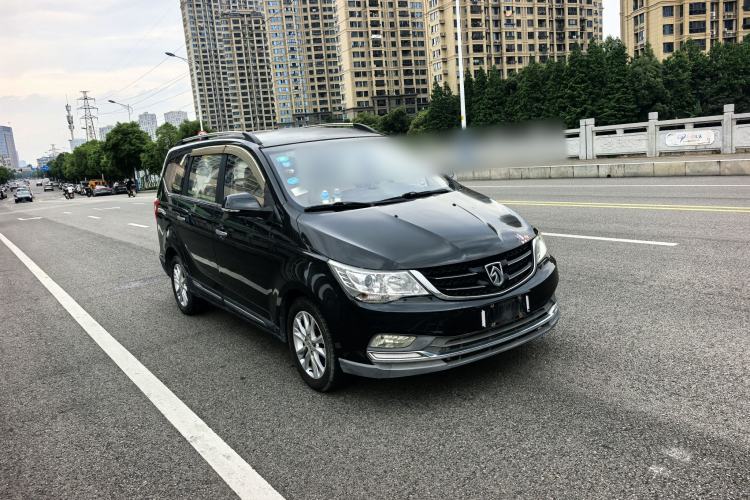 Used Baojun 730 2016 1.5T Manual Comfort Version 7 Seats