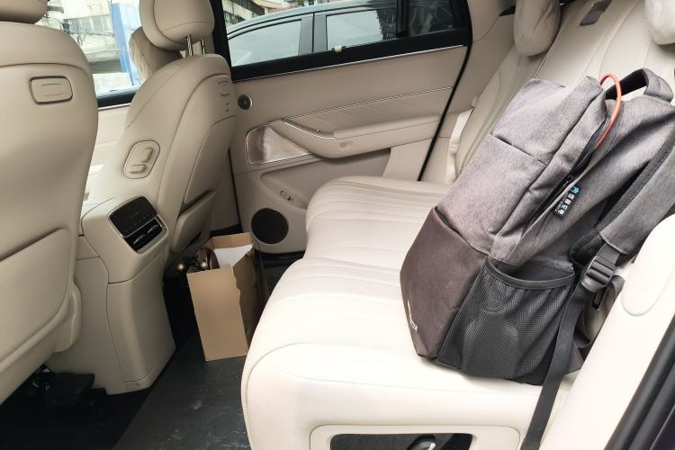 Used Hima AITO M8 2025 Extended-Range Max+ Version 53.4 kWh 5-Seater Edition
