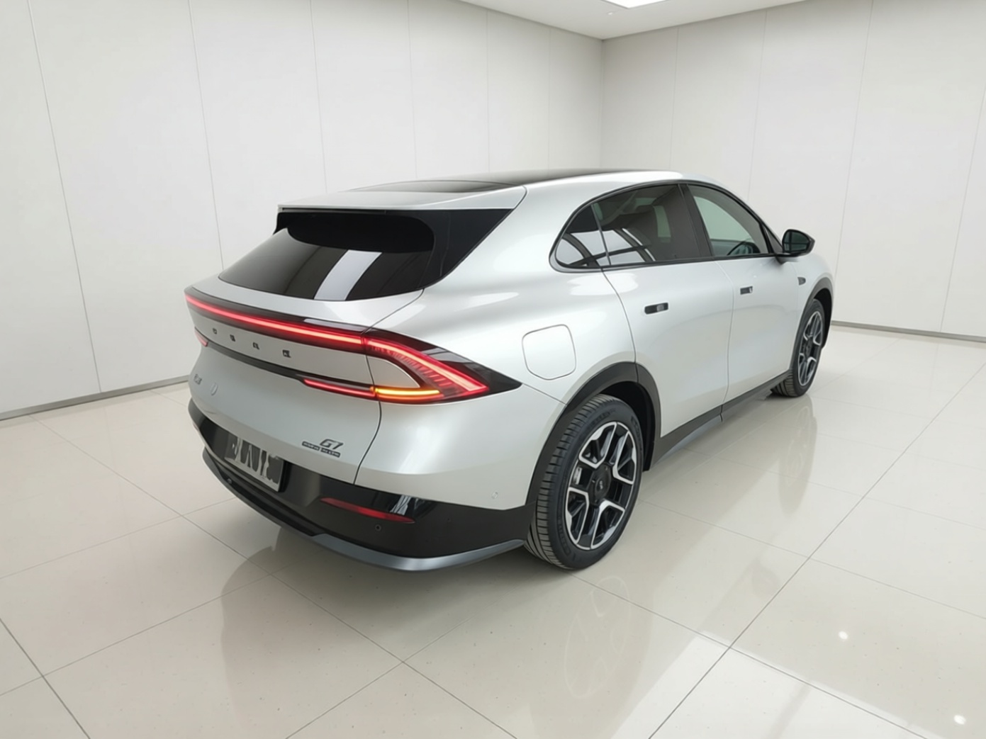 XPeng G7 2026 Model, Range-Extended 1704 Max Flagship Edition — снимка 6