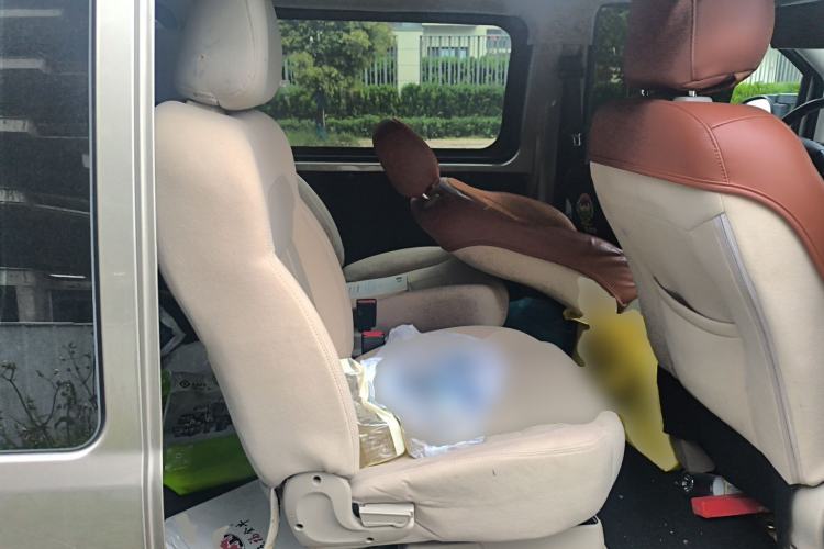 Used FORTHING Lingzhi 2020 M5L 1.6L Base Model 7 Seats Left Rear Seat