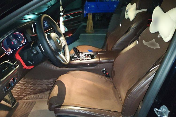 Used BMW 7 Series 2021 730Li M Sport Package Left Front Seat