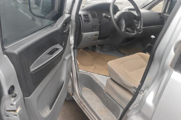 Used FORTHING Lingzhi 2013 V3 1.5L 5-Seat Standard Model I
